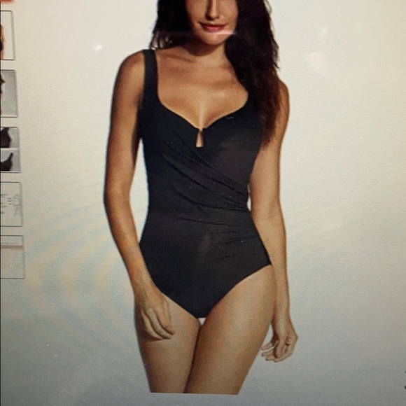 Swimsuit - Picture 2 of 3